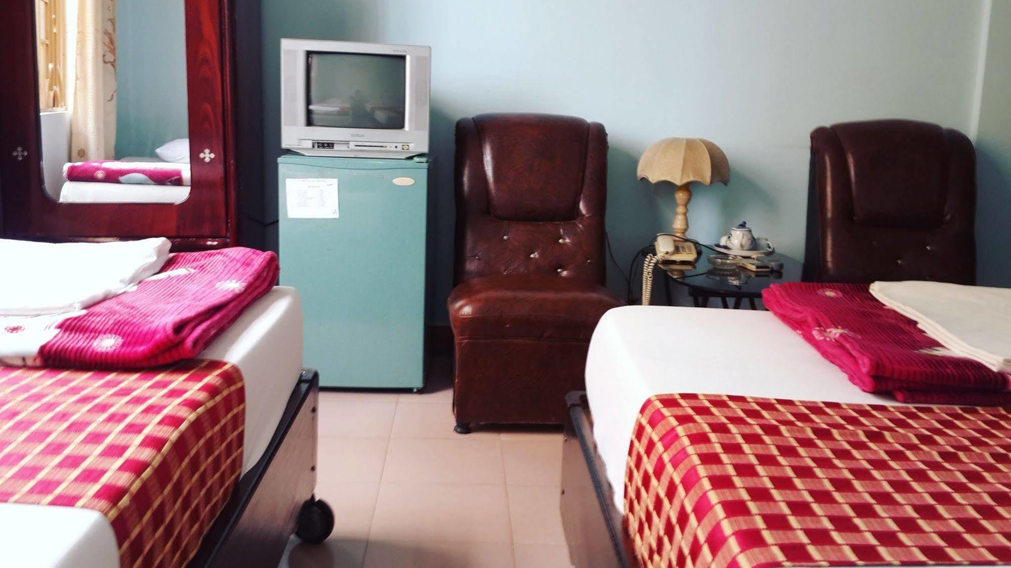 Phong Nha Hotel Hue Esterno foto