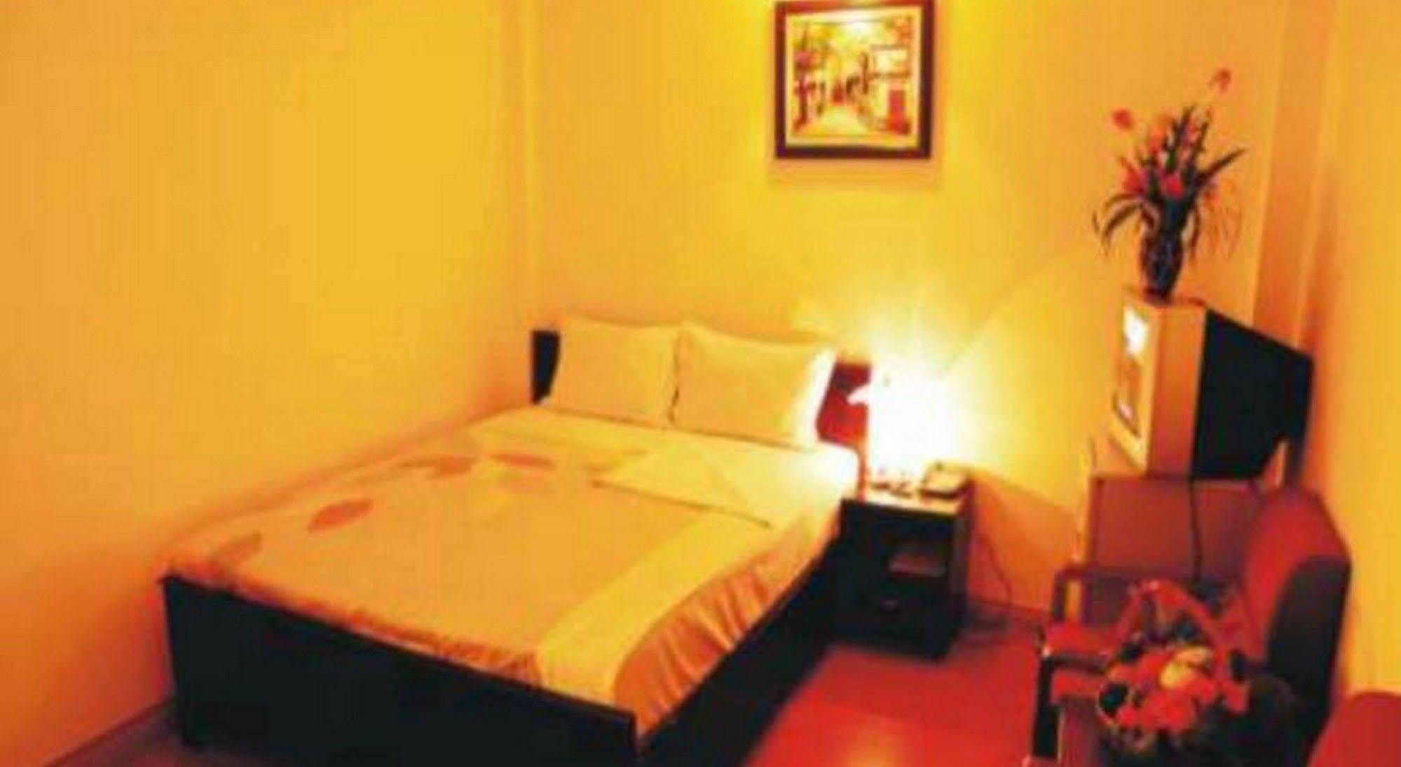 Phong Nha Hotel Hue Esterno foto